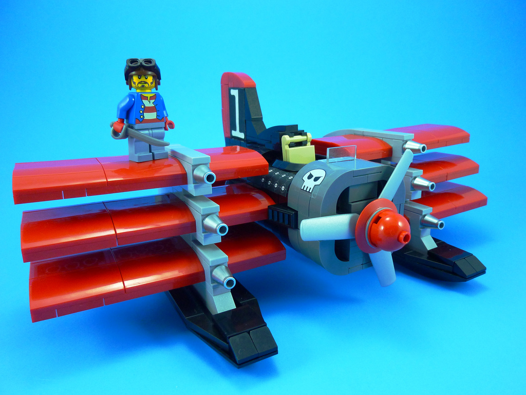 LEGO Tri-Wing Terror